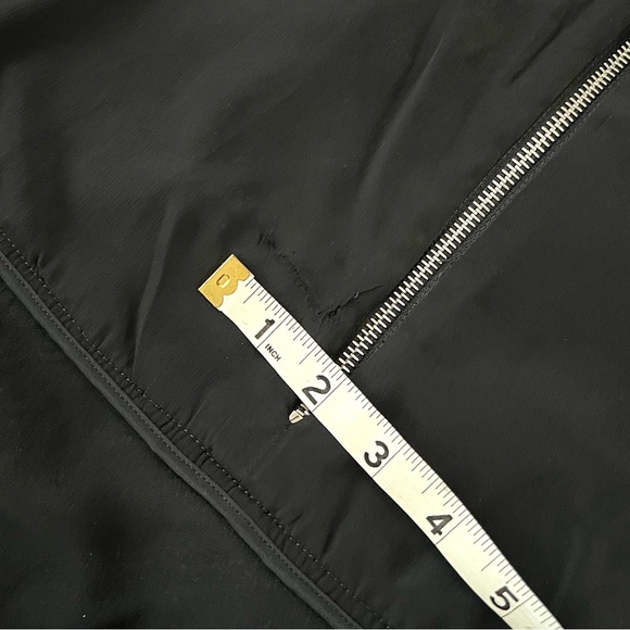 Versace - Lurex tweed cutout mini dress - Size 44IT, 8 US - Picture 9 of 15